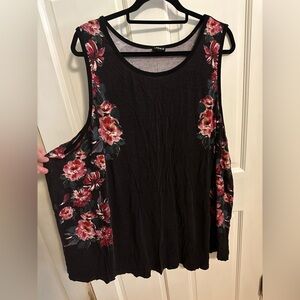 Torrid Floral Black Sleeveless Top size 5